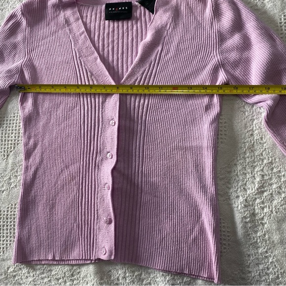 Axcess Ribbed Cardigan Sweater (S) - Picture 5 of 5